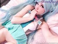 Belle Delphine Miku Cosplay Pussy Spread Onlyfans Album