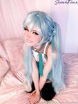 Belle Delphine Miku Cosplay Pussy Spread Onlyfans Album