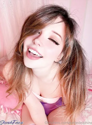 Belle Delphine Good Girlfriend Onlyfans Leaks Set