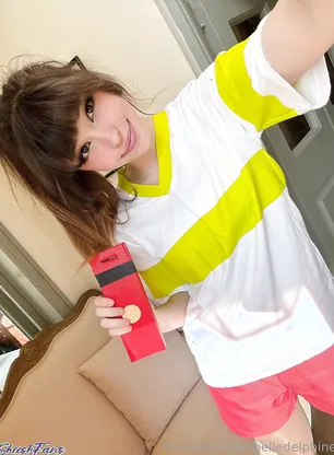 Belle Delphine Dressing Up As Chihiro Onlyfans Album