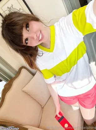 Belle Delphine Dressing Up As Chihiro Onlyfans Album