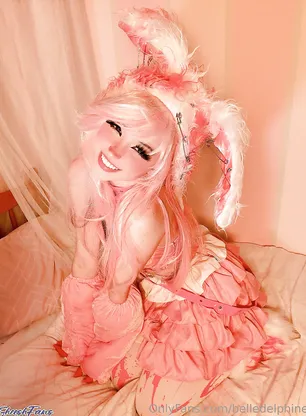 Belle Delphine Pink Hair Fingering Pussy Onlyfans Album Leak