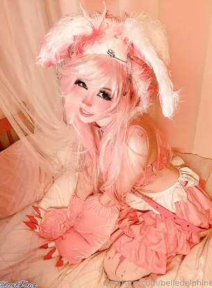 Belle Delphine Pink Hair Fingering Pussy Onlyfans Album Leak