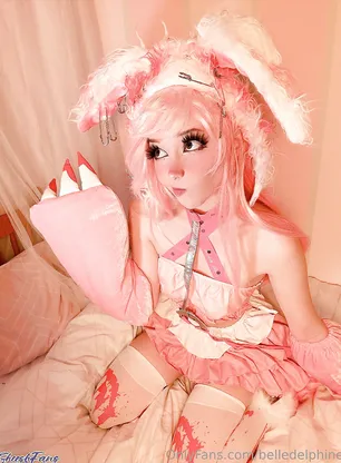 Belle Delphine Pink Hair Fingering Pussy Onlyfans Album Leak