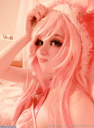 Belle Delphine Pink Hair Fingering Pussy Onlyfans Album Leak