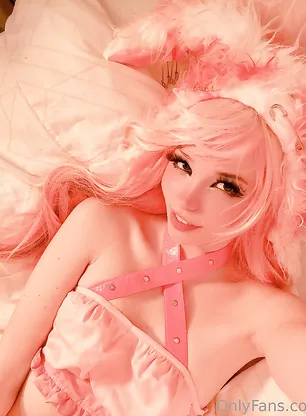Belle Delphine Pink Hair Fingering Pussy Onlyfans Album Leak