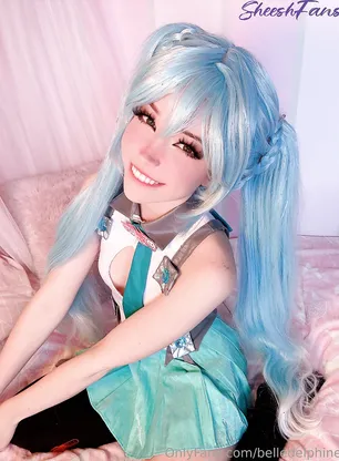 Belle Delphine Miku Cosplay Pussy Spread Onlyfans Album