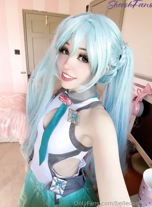 Belle Delphine Miku Cosplay Pussy Spread Onlyfans Album