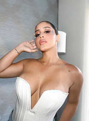 Giorgia_of's Expression