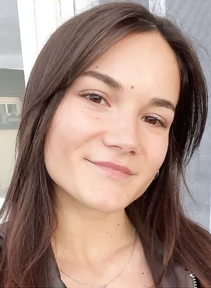 anni030 | Annalena Kühn Busty german teen from berlin