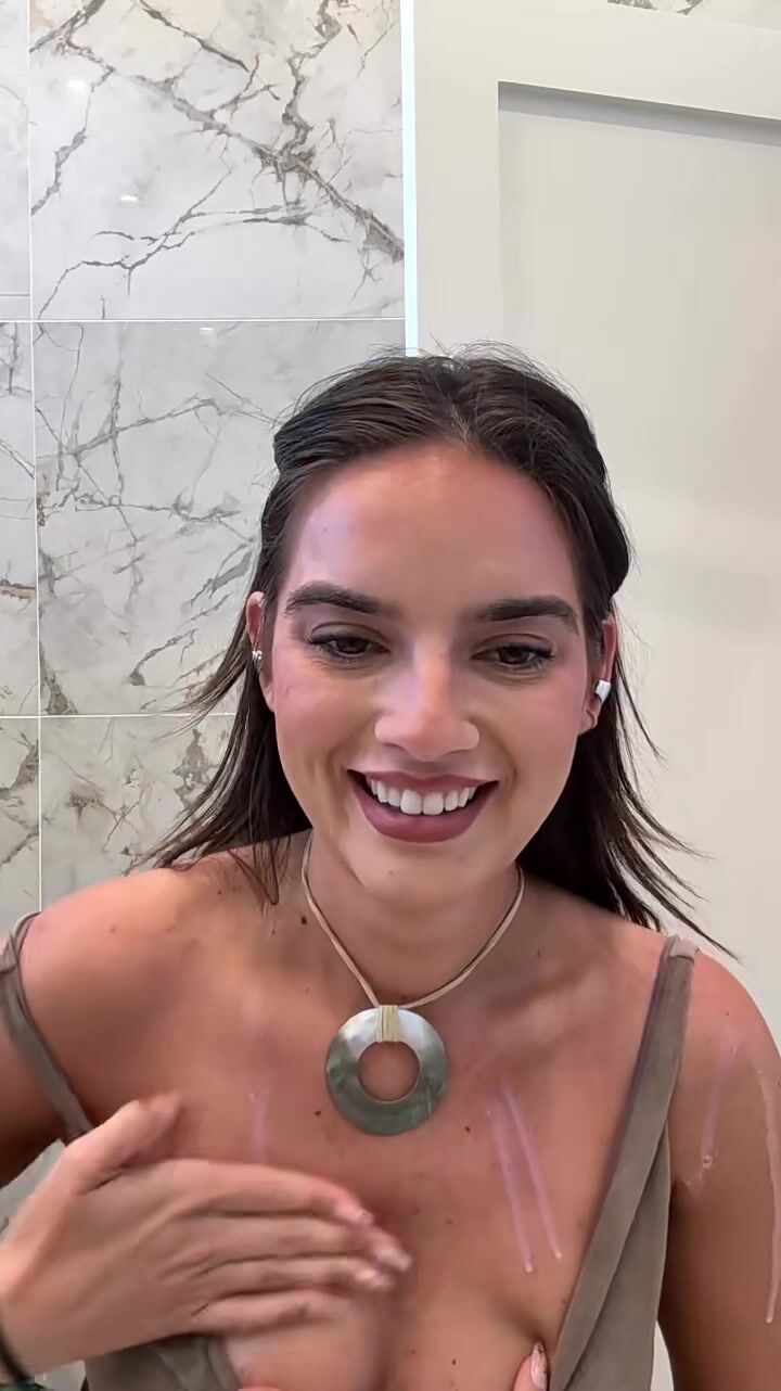 Natalie Noel Slipped Nipples On Live Instagram Show - SheeshFans