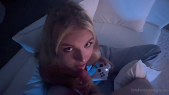 Layla_roo having sex while Playing Call of Duty Onlyfans Video