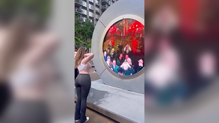 Girl Nude boobs Flashed The Portal In New York And Dublin video