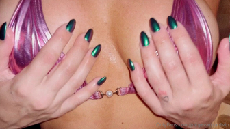 Paige Vanzant Nude Nipples Closeup Teasing Onlyfans Leak