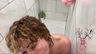 Auroraxoxo Gf In The Shower Sucking You Off Onlyfans Video