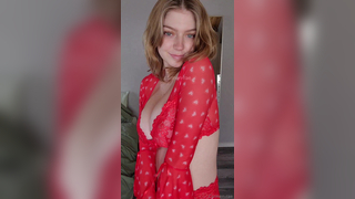 Makoshake Combi Valentines Flashing Her Nipples Fucking Missionary Position Video