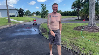 Bryce Adams Blowing Gardener And Getting Outdoor Doggy Fucked Onlyfans Leak