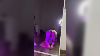 Itskuki Droping Her Small Nude Boobs Out And Flash Pussy Onlyfans Leak