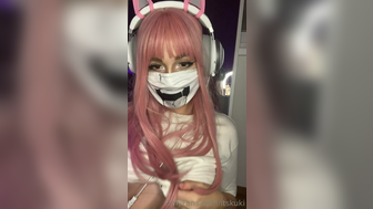 Itskuki Droping Her Small Nude Boobs Out And Flash Pussy Onlyfans Leak