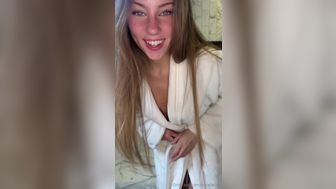 Anyalacey Huge Dildo Rides Reverse Cowgirl Onlyfans Leak