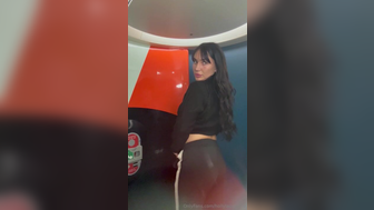 Hollylauren2.0 Finger Her Ass In Public Amusement Park Simulator Onlyfans Leaked Video