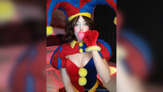 Aldorachan Aka Youraldora Jester Cosplay Joi Creamy Driping Pussy Digs And Suck Dildo Leak Onlyfans