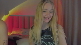 Nika.pika Sucking Off On Live And Empty Balls In Her Mouth Leak Sextape