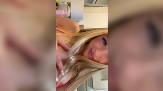 Julia Filippo Teasing Her Boobs In Orange Bra Onlyfans Leak