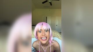 Megan Botnick Aka Mbeeco Nude Nipple Slip On Livestream Leaked Video