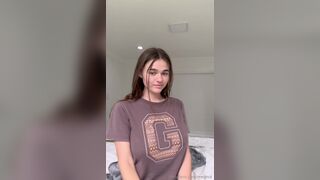 Megnutt02 Curvy Nude Boobs Teasing On Bed Latest Onlyfans Leak