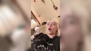 Billie Eilish Huge Boob Bouncing Slap On Live Stream Leak