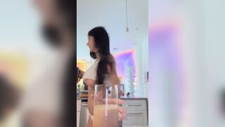 Mia Khalifa Slipped Both Nipples And Oil Her Soles Leaked Ppv Porn