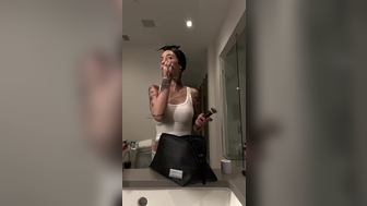 Bhad Bhabie Doing Makeup In Seethrough Skinny Porn Video Leaked