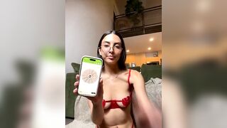 Lamhard Livestream Look Her Cloths Off And Masturbating Pussy Onlyfans Video