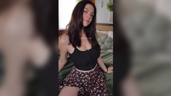 Carmen-rae Slowly Stips Her Cute Black Top Till Tits Pop Out Onlyfans Leak