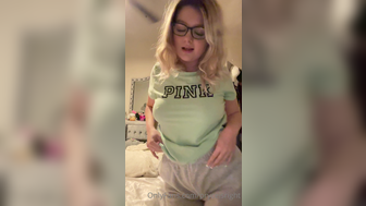 Maya Pryce Strip Off Playing Her Big Nude Tits Onlyfans Leaked Video