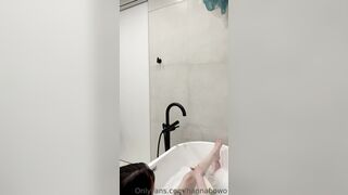 Hannahowo Full Nude Bathtub Teasing Nipples Ppv Onlyfans Porn Leaked