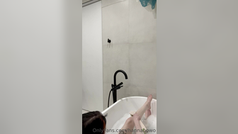 Hannahowo Full Nude Bathtub Teasing Nipples Ppv Onlyfans Porn Leaked