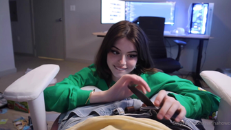 Hannahowo Popular Blowjob Video And Getting Cum Facial Leaked Porn