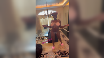 Imxxxdark Getting Smashed By A Bbc With Cake On Her Booty Leaked Onlyfan Video