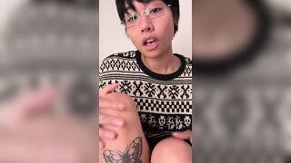 Mochi Munchies Rubbing Her Nude Pussy Leaked Porn Video