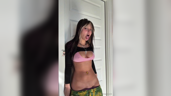 Linksgroupie Aka Mariah Crooke Nips Seethrough Pink Bra And Pull Down Thong Onlyfans Ppv Leak