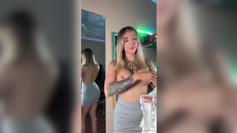 Justpeechi Naked Dressing Up For Work Leaked Porn Video