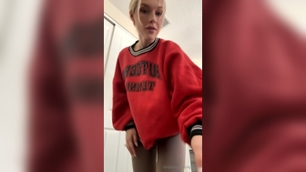 Kylayese Tight Jeans Drops And Showing Her Tight Thong Onlyfans Ppv Leak