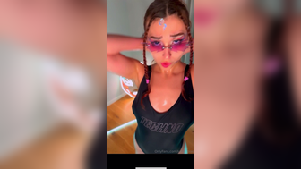 Lunas_dojo Teasing On Floor With Slime Onlyfans Leaked Video