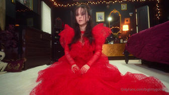 Bigtittygothegg Lydia Got Fucked Her Pussy By Sex Machine Leaked Onlyfans Porn Tape