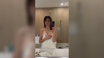 Megnutt02 Towel Dropped And Flashing Her Big Nude Tits Onlyfans Leaked Video