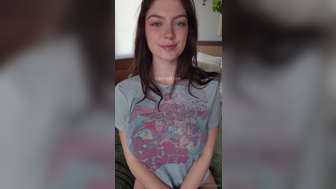 Makoshake Playing Her Nude Boobs Leaked Onlyfans Porn