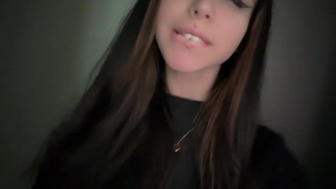 Kiwi Sunset Squeezing Nude Nipples Fansly Video Leak