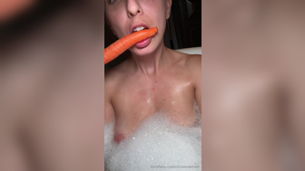 Christina Khalil Slingkini Ppv Onlyfans Leak Video